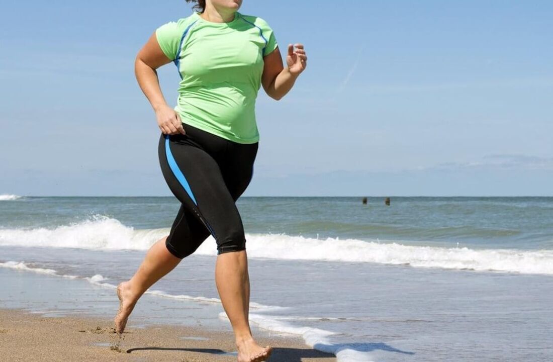 Тренинг за трчање за губење на стомакот и нозете